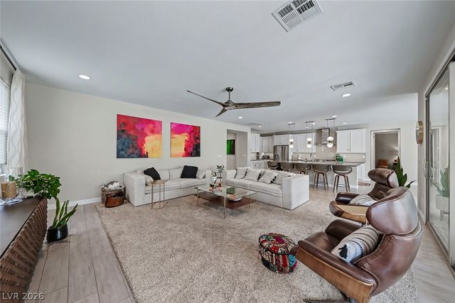 5937 Villa Loma Street, Las Vegas, NV 89148