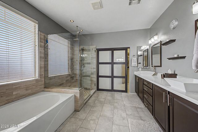 6580 S AGATE Way, Chandler, AZ 85249