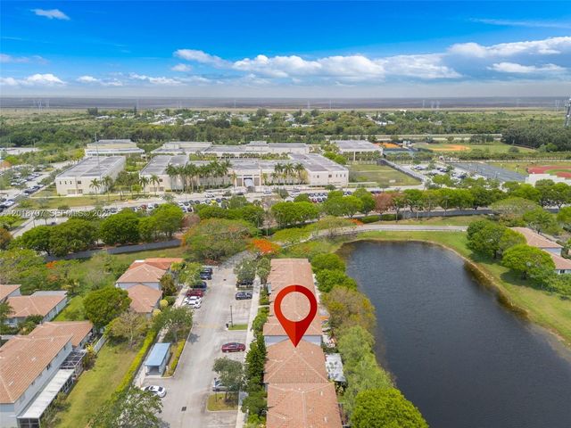 20869 NW 4th St, Pembroke Pines, FL 33029