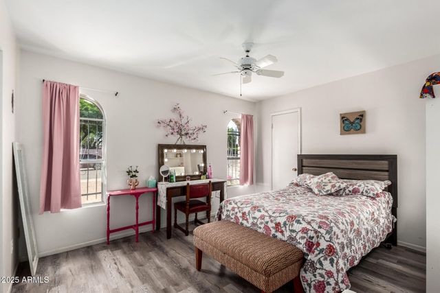 15618 N 21ST Street, Phoenix, AZ 85022