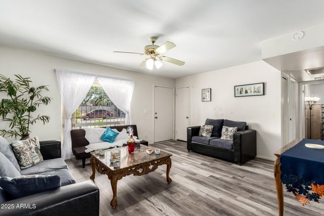 15618 N 21ST Street, Phoenix, AZ 85022