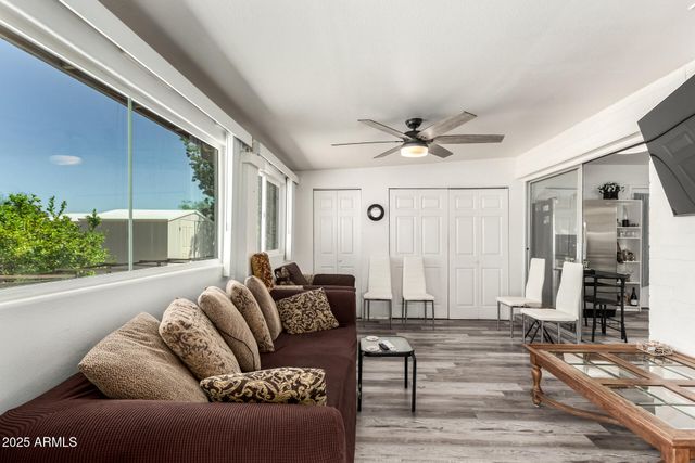 15618 N 21ST Street, Phoenix, AZ 85022