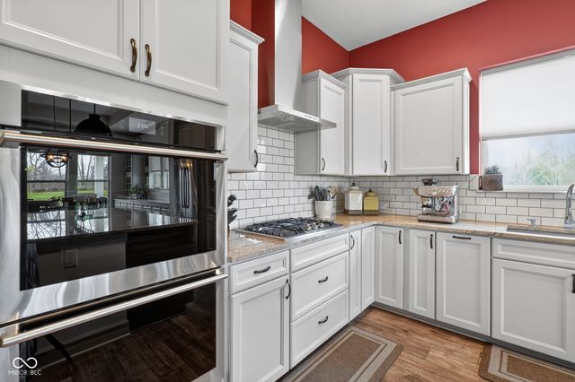 10941 Towpath Court, Fortville, IN 46040