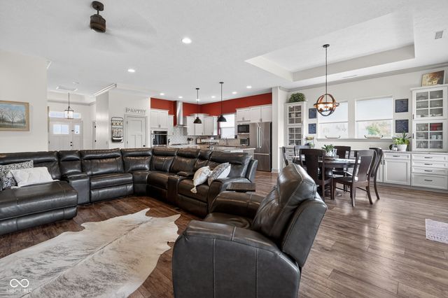 10941 Towpath Court, Fortville, IN 46040