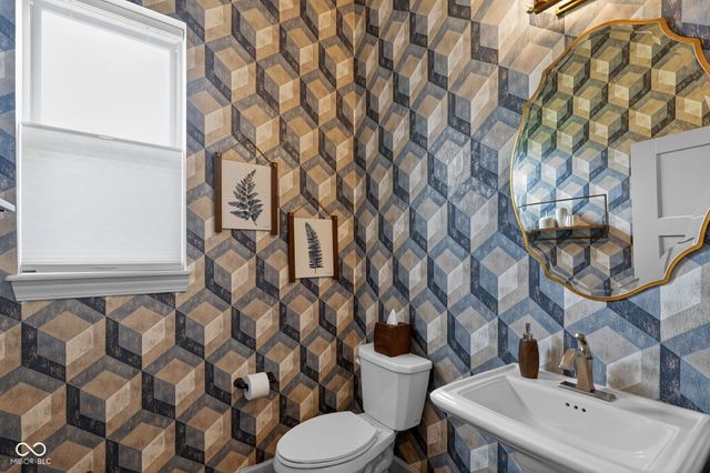 10941 Towpath Court, Fortville, IN 46040