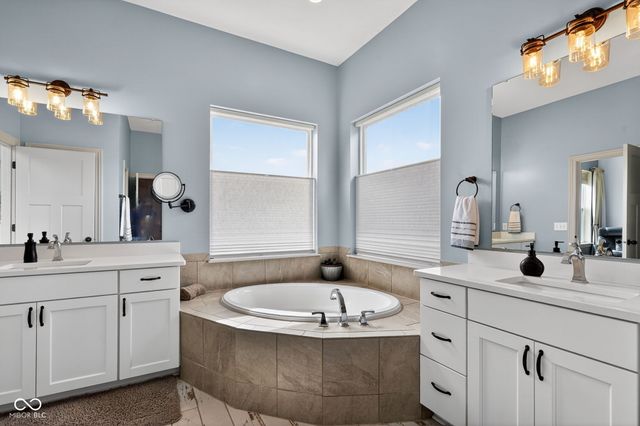 10941 Towpath Court, Fortville, IN 46040