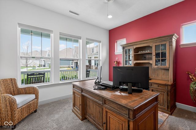 10941 Towpath Court, Fortville, IN 46040