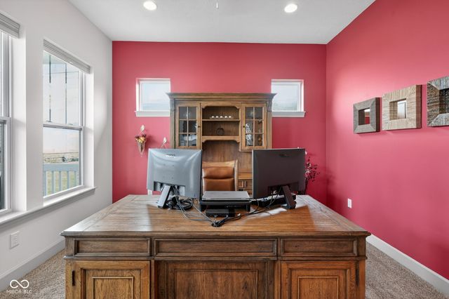 10941 Towpath Court, Fortville, IN 46040