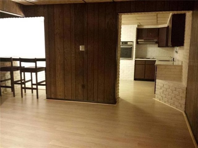 1100 Grand Ave, Brighton Heights, PA 15212