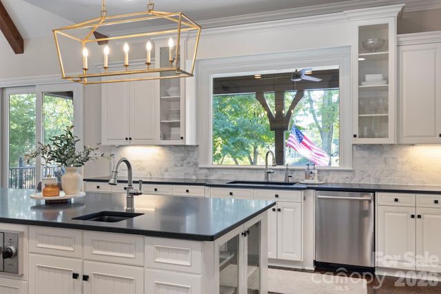 190 Cape Cod Way, Mooresville, NC 28117