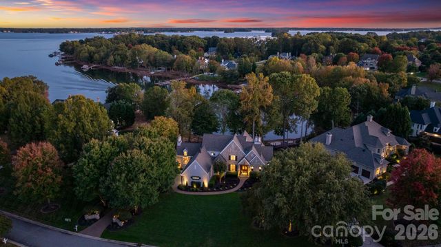 190 Cape Cod Way, Mooresville, NC 28117