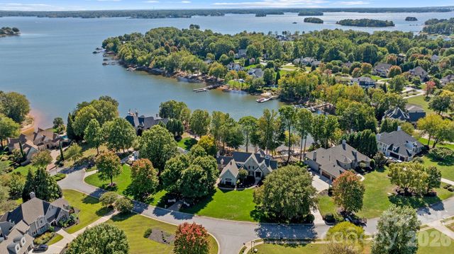 190 Cape Cod Way, Mooresville, NC 28117