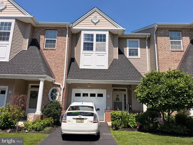 25 ISLAND BREEZE CT, Stafford Twp, NJ 08050