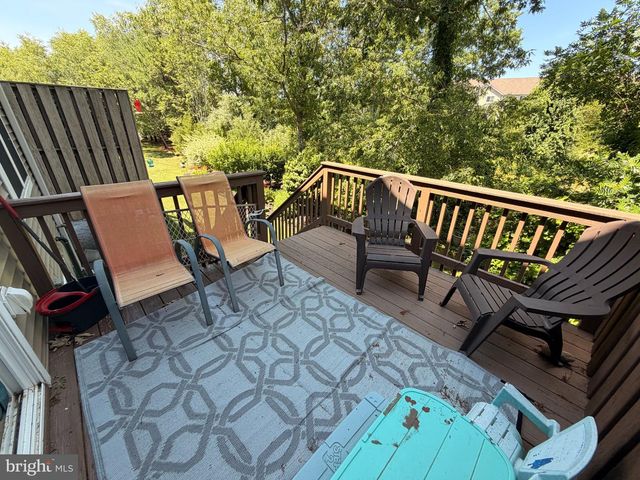 25 ISLAND BREEZE CT, Stafford Twp, NJ 08050