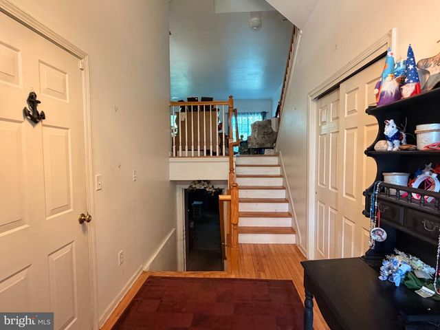 25 ISLAND BREEZE CT, Stafford Twp, NJ 08050