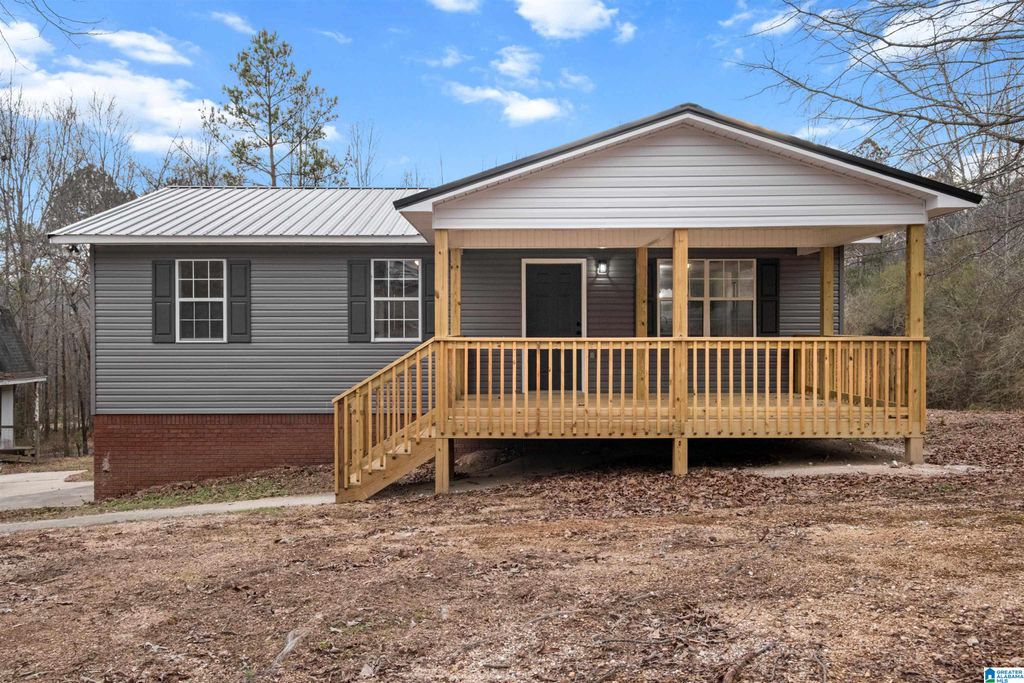 571 ANGEL DRIVE S, Jacksonville, AL 36265