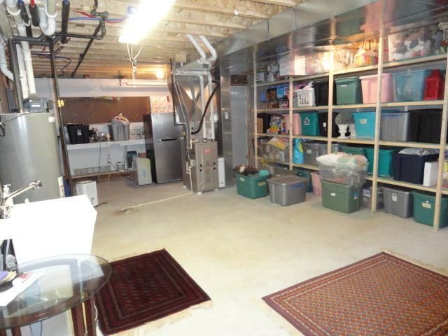 525 Eagle Ridge Ln, Portage, WI 53901