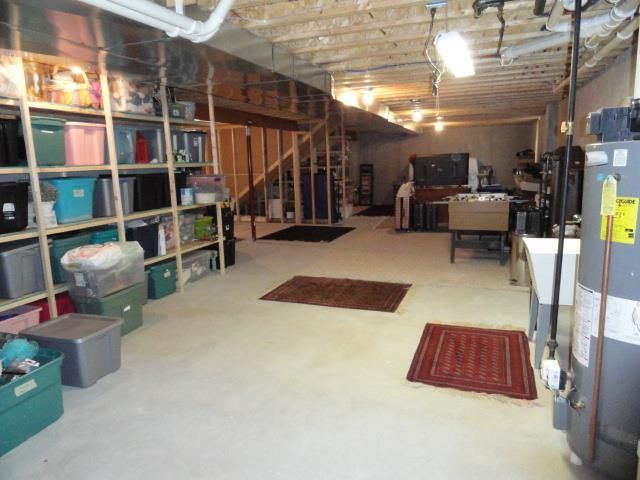 525 Eagle Ridge Ln, Portage, WI 53901