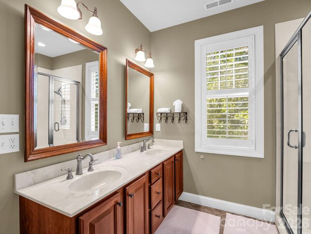 224 Highland Heights, Lake Lure, NC 28746