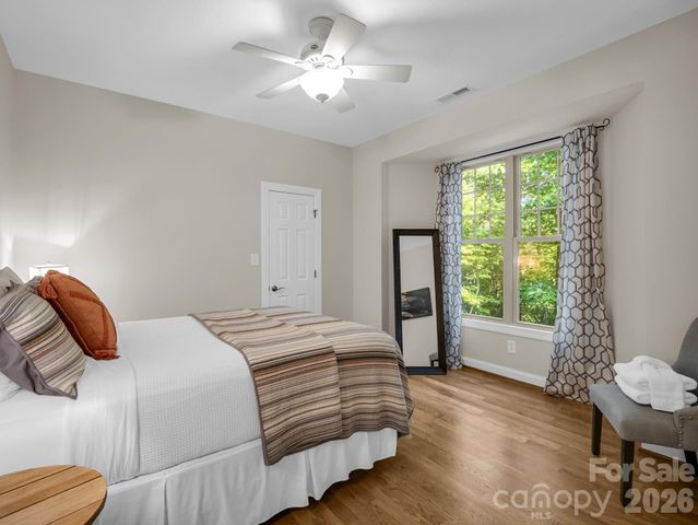 224 Highland Heights, Lake Lure, NC 28746