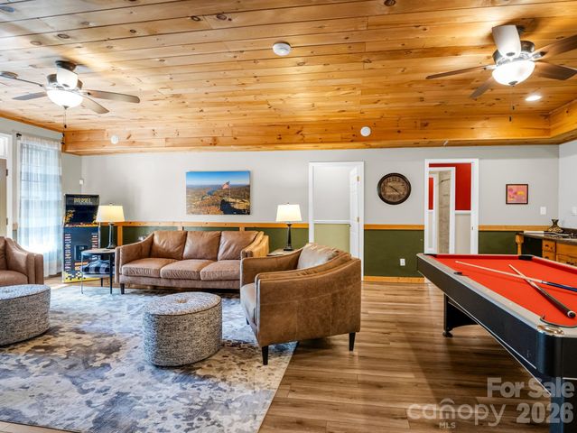 224 Highland Heights, Lake Lure, NC 28746