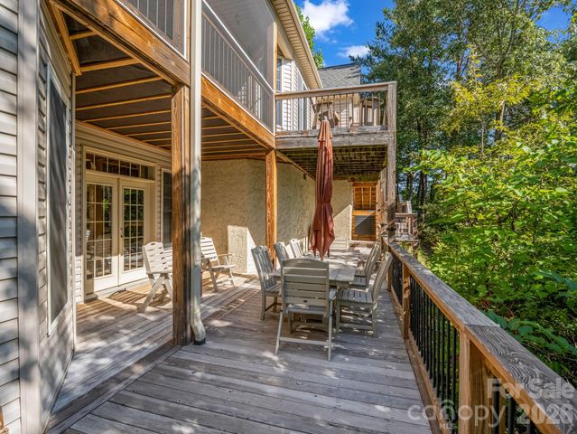 224 Highland Heights, Lake Lure, NC 28746