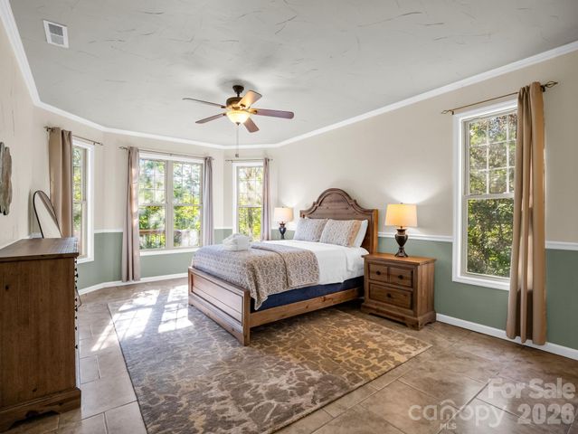 224 Highland Heights, Lake Lure, NC 28746