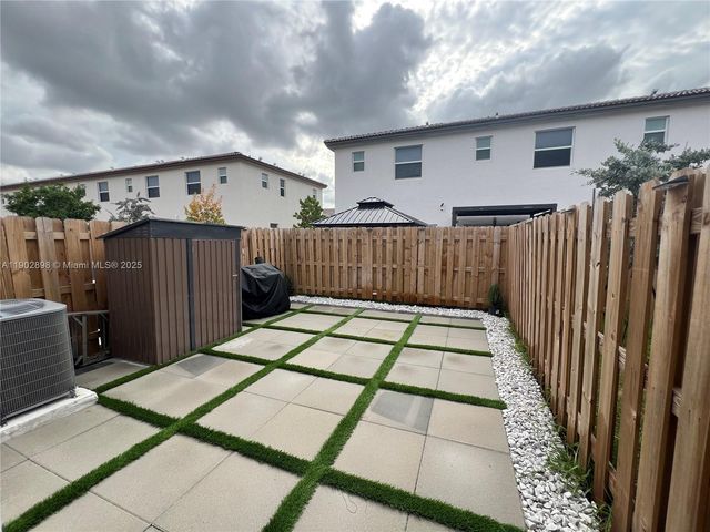 12142 NW 24th Ct, Miami, FL 33167