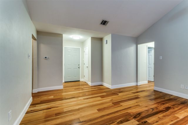 3019 Panhandle Drive, Grapevine, TX 76051