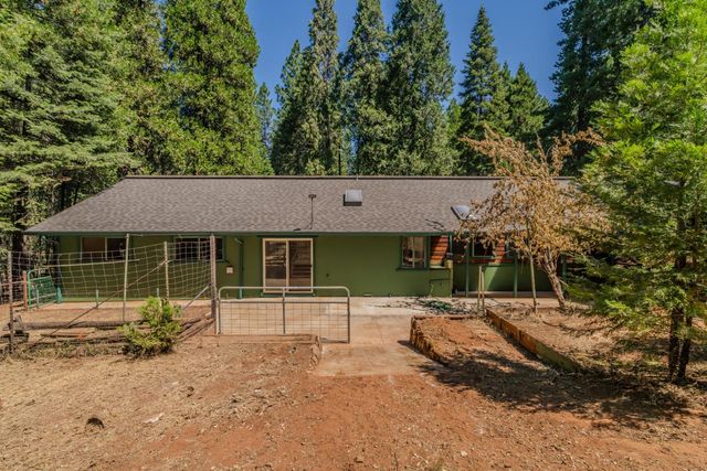 25062 Overland Dr, Volcano, CA 95689