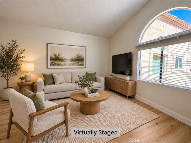 21156 Gladiolos, Lake Forest, CA 92630