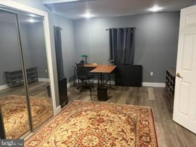 20 INWOOD RD, Levittown, PA 19057