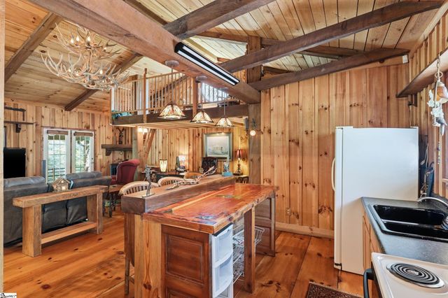 130 Cannon Lane, Easley, SC 29640