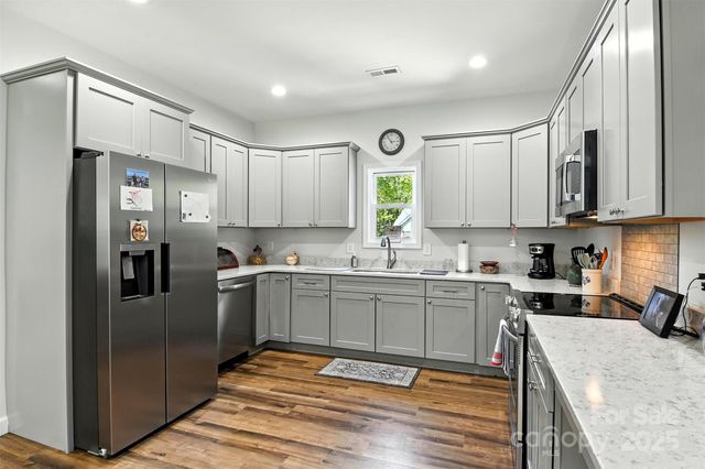 1739 Plantation Loop, Morganton, NC 28655