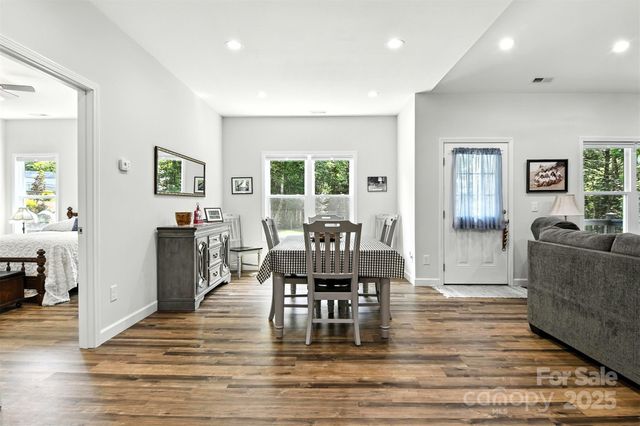 1739 Plantation Loop, Morganton, NC 28655