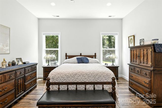 1739 Plantation Loop, Morganton, NC 28655