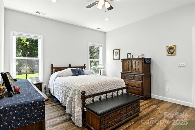 1739 Plantation Loop, Morganton, NC 28655