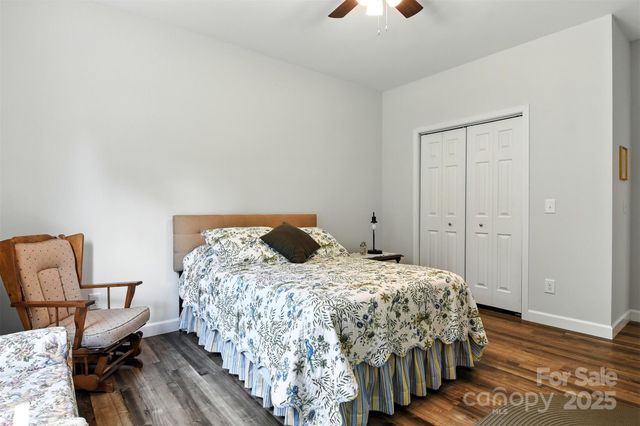 1739 Plantation Loop, Morganton, NC 28655