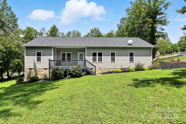 1739 Plantation Loop, Morganton, NC 28655