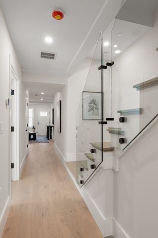 326 Lowell Street 1, Somerville, MA 02145