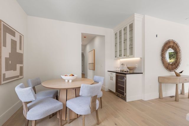 326 Lowell Street 1, Somerville, MA 02145
