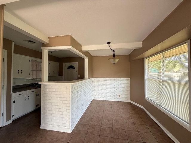115 E Broadway Ave, Portland, TX 78374
