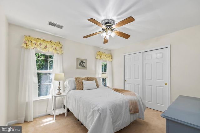6290 HAPPY CREEK RD, Manassas, VA 20112