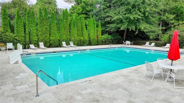 4008 St Georges Court, Duluth, GA 30096
