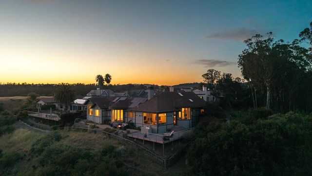 3660 Tiffani Court, Santa Cruz, CA 95065