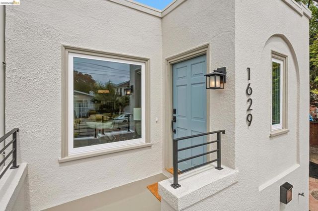 1629 Jaynes St., Berkeley, CA 94703