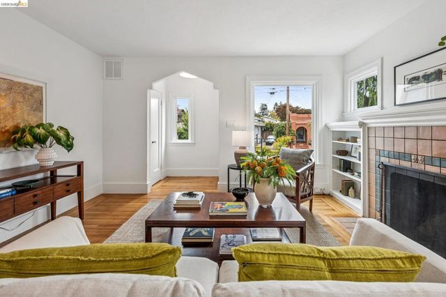 1629 Jaynes St., Berkeley, CA 94703