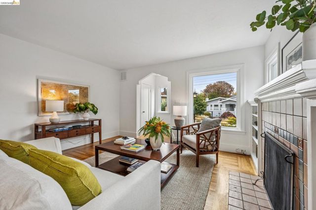 1629 Jaynes St., Berkeley, CA 94703