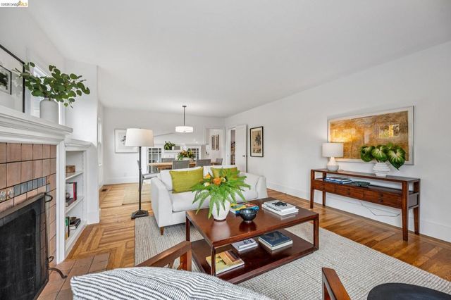 1629 Jaynes St., Berkeley, CA 94703
