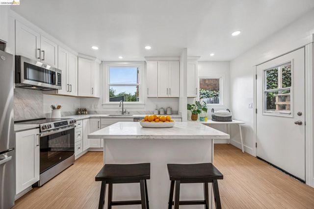 1629 Jaynes St., Berkeley, CA 94703